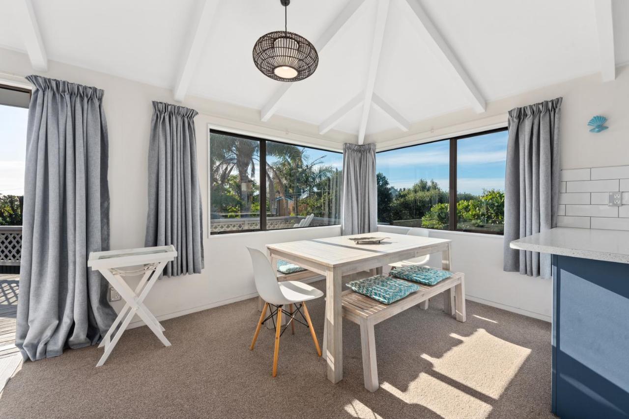 The Blue Beach House Mount Maunganui Exterior photo